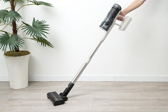 Máy hút bụi cầm tay Roborock H60 Hub Pro - Đen